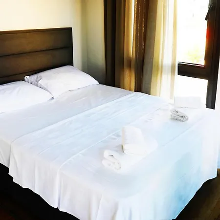 Flat W Balcony In 5 Min To Kyrenia Gate דירה ניקוסיה